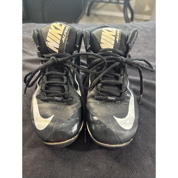 Nike‎ Alpha Shark Youth Size 5 Baseball Cleats - Picture 1 of 6